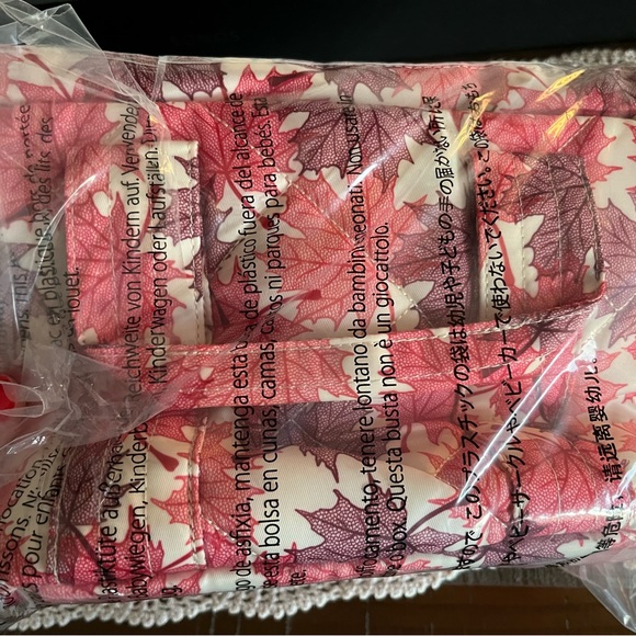 New with tags Dory Mini lug crossbody purse in maples cream - Picture 2 of 3